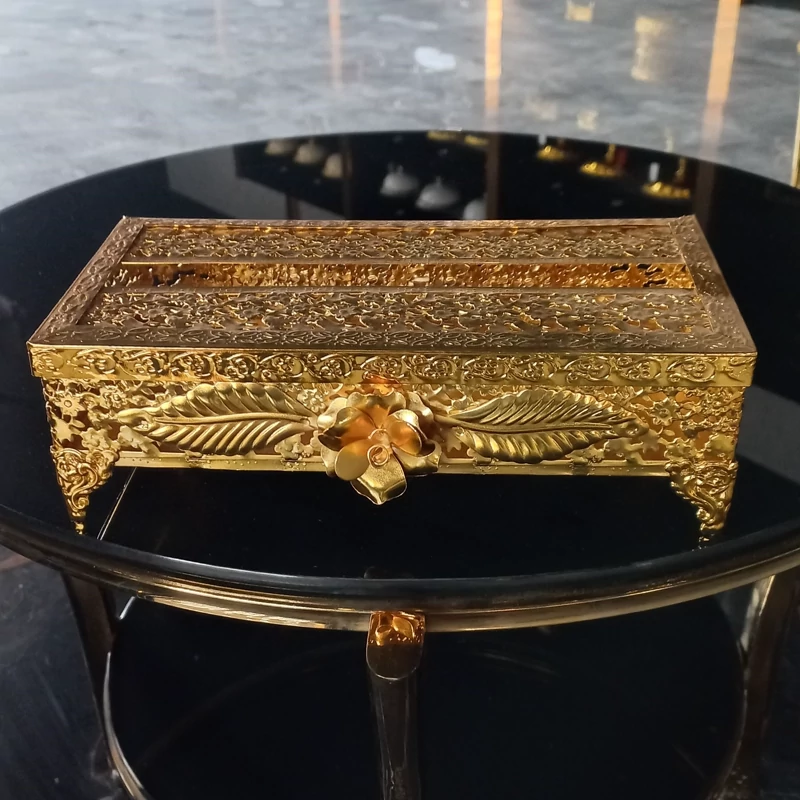 جادستمال کاغذی مدل گلبرگ